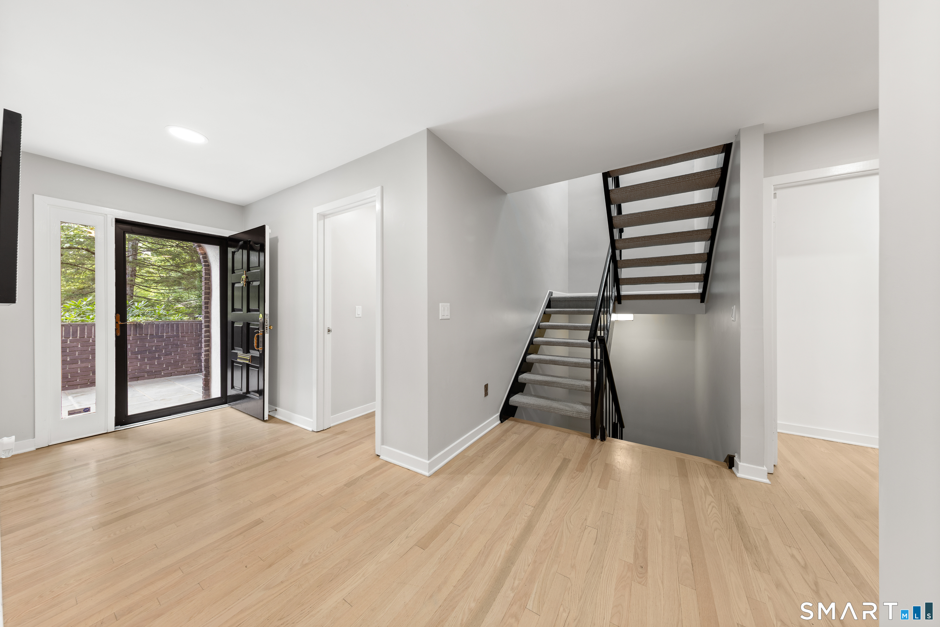 289 New Norwalk Road New Canaan CT 06840