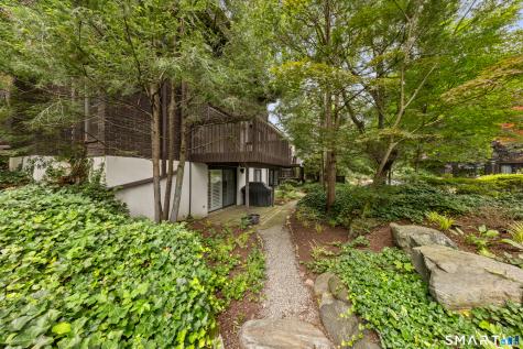 289 New Norwalk Road New Canaan CT 06840