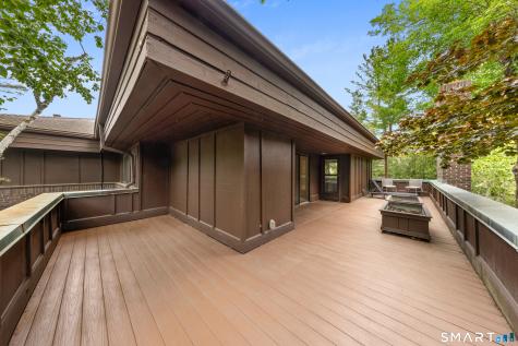 289 New Norwalk Road New Canaan CT 06840