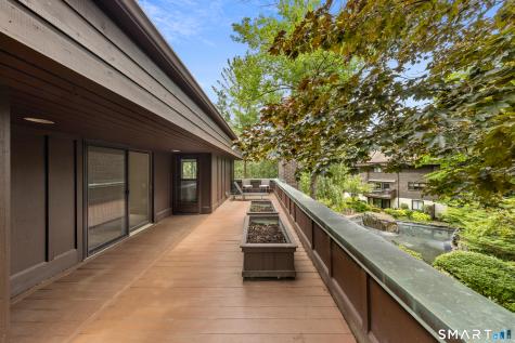 289 New Norwalk Road New Canaan CT 06840