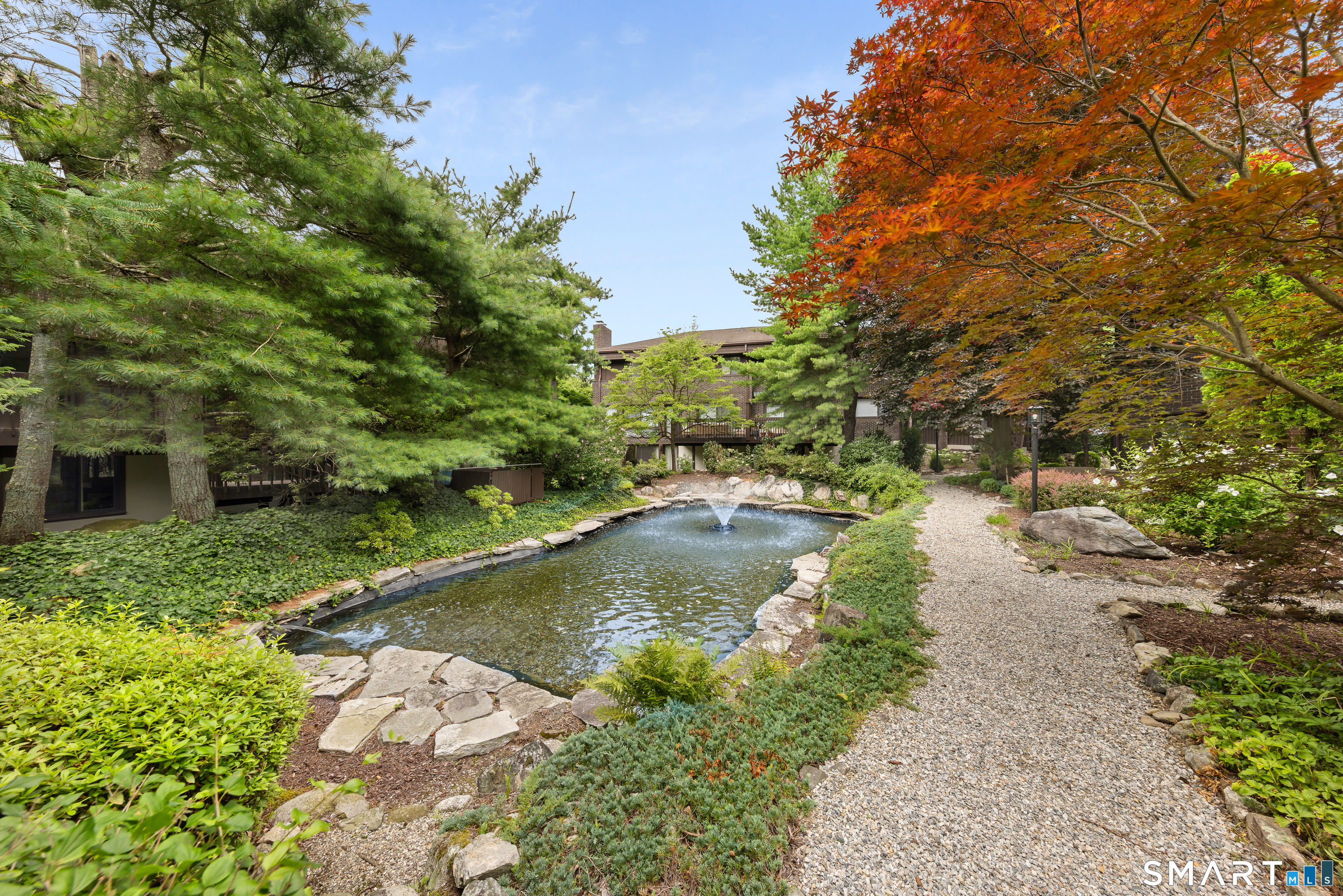 289 New Norwalk Road New Canaan CT 06840
