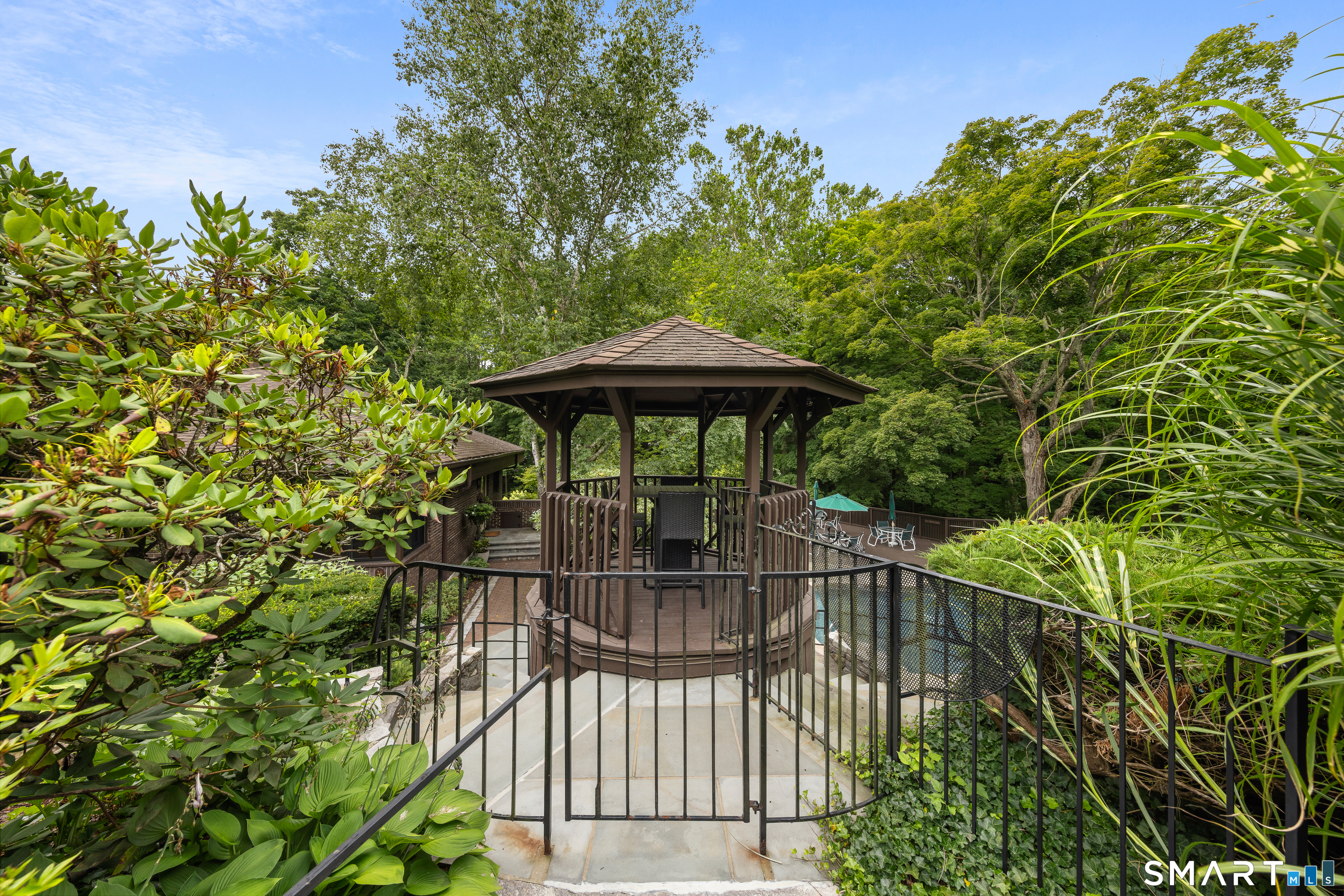 289 New Norwalk Road New Canaan CT 06840