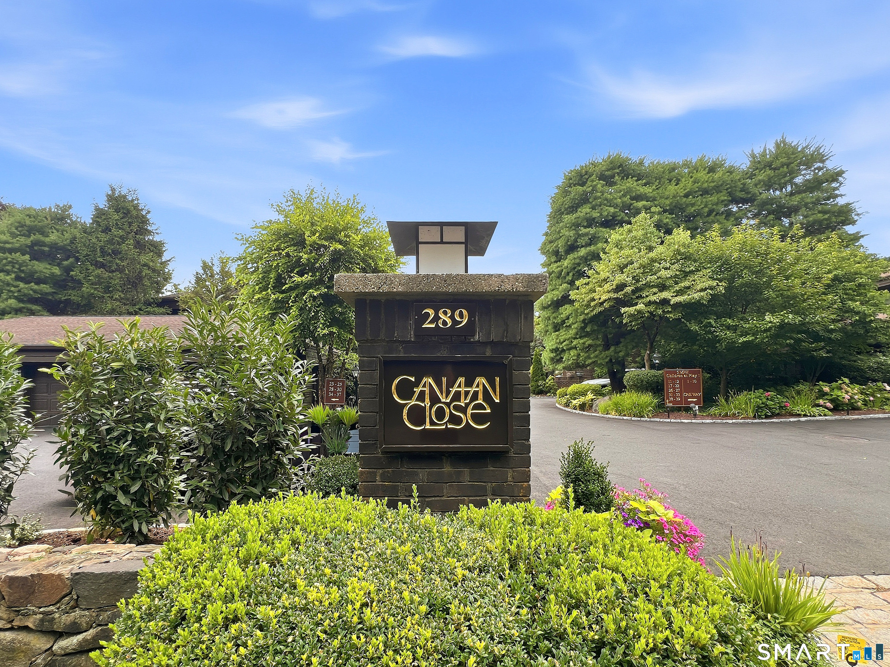 289 New Norwalk Road New Canaan CT 06840