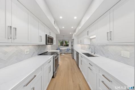 289 New Norwalk Road New Canaan CT 06840