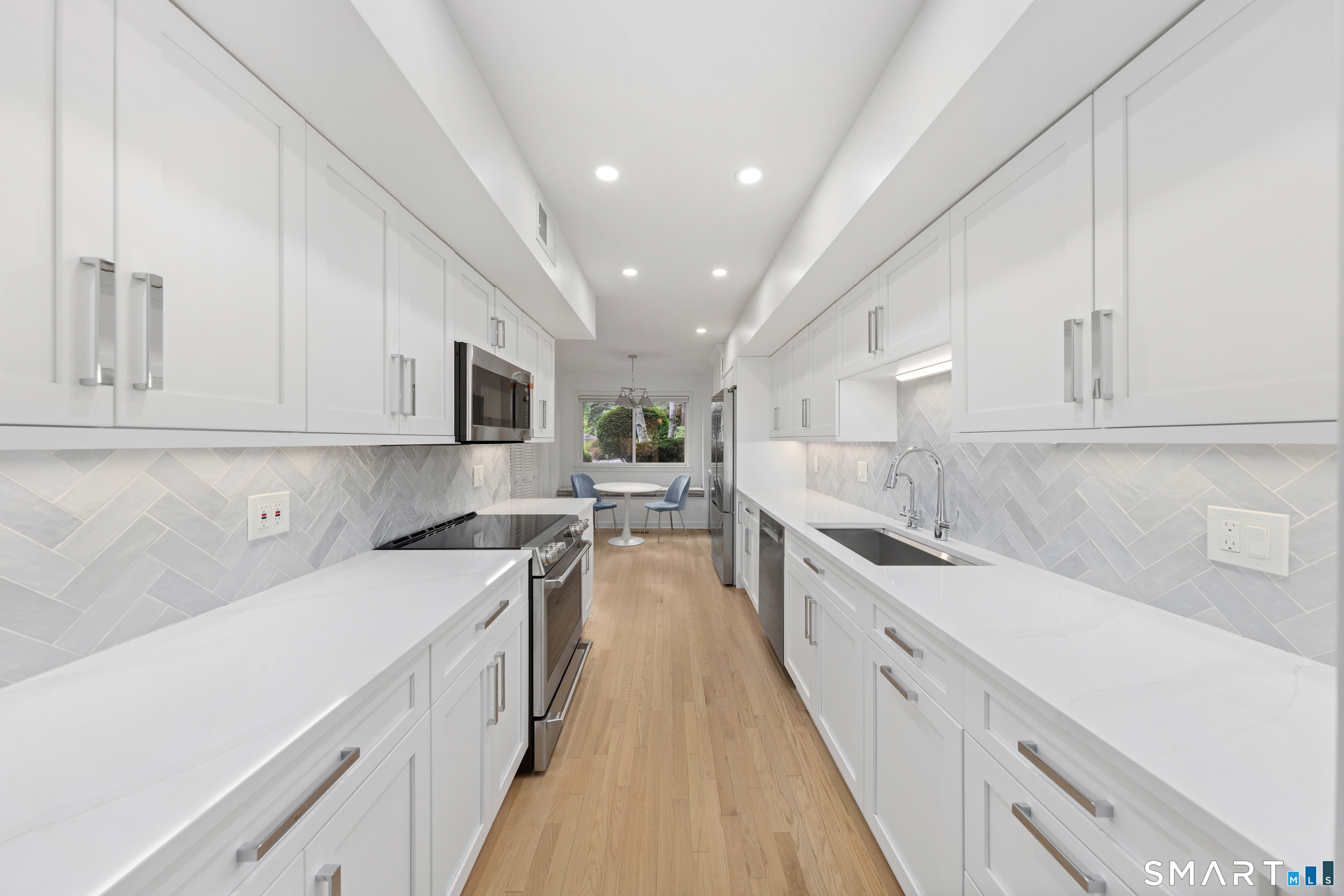 289 New Norwalk Road New Canaan CT 06840