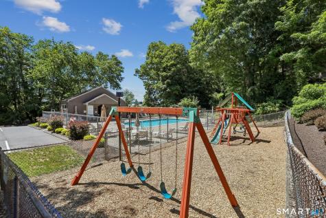166 Old Brookfield Road Danbury CT 06811