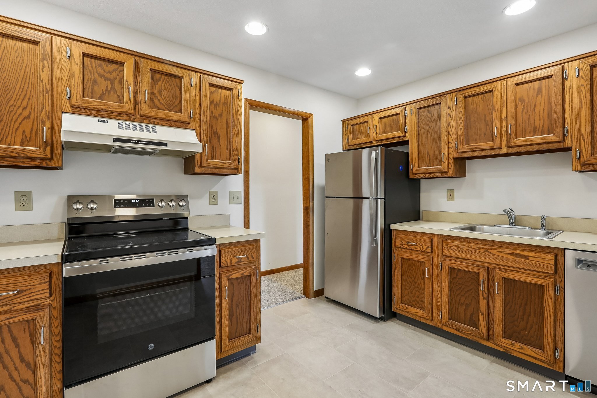 166 Old Brookfield Road Danbury CT 06811