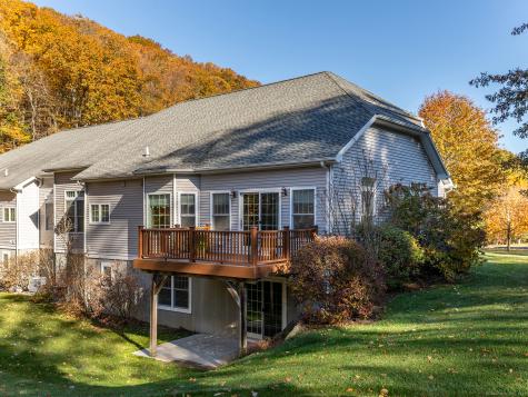 1 Blossom Court New Milford CT 06776