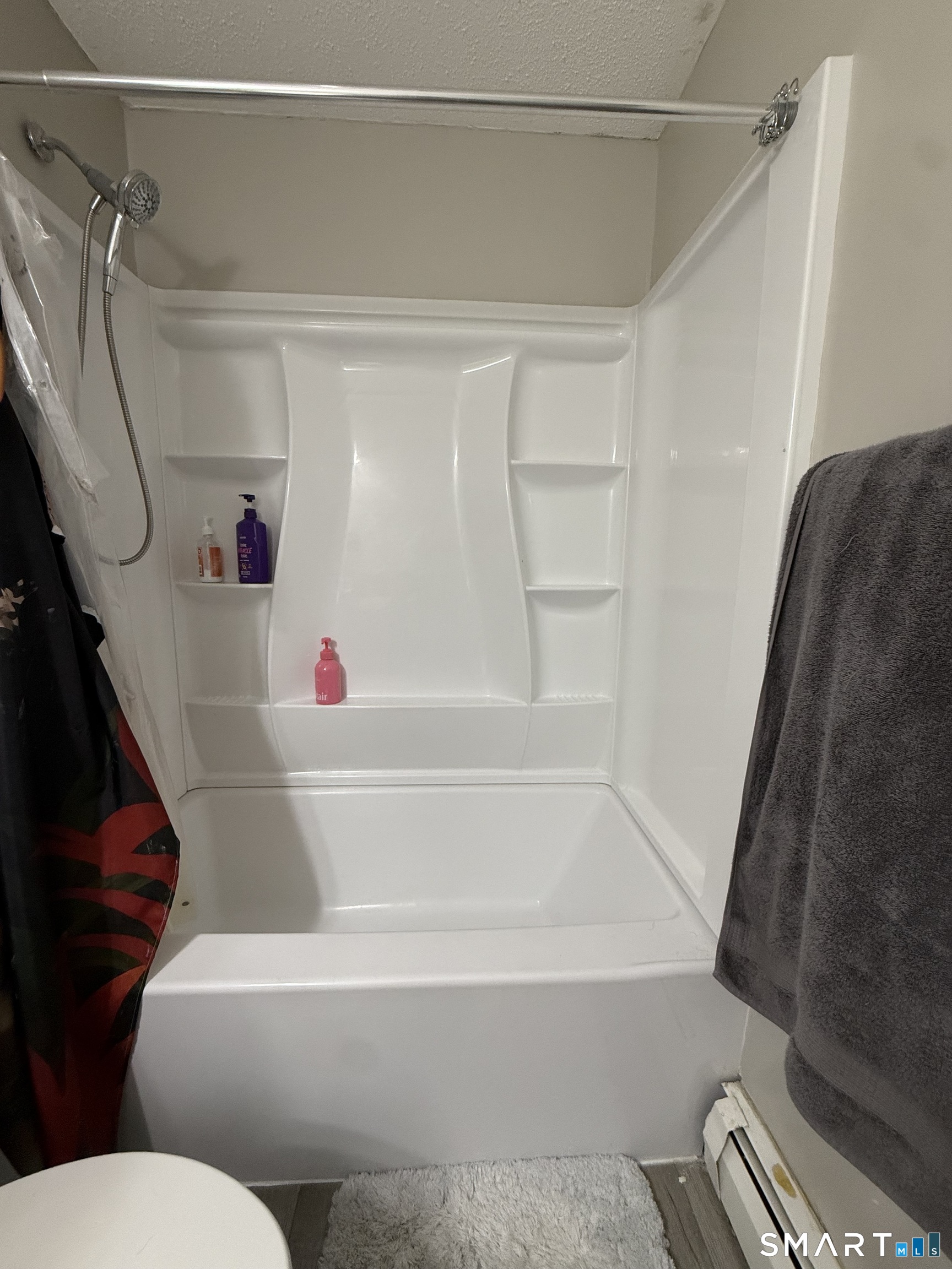 136 High Path Road Windsor CT 06095