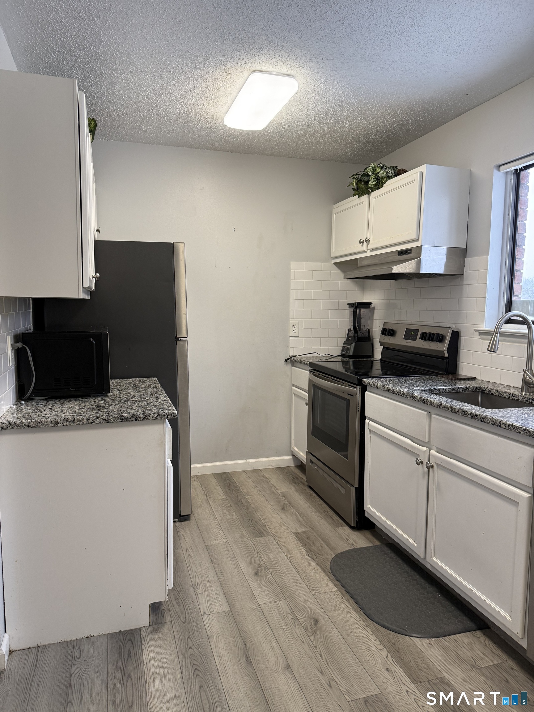 136 High Path Road Windsor CT 06095