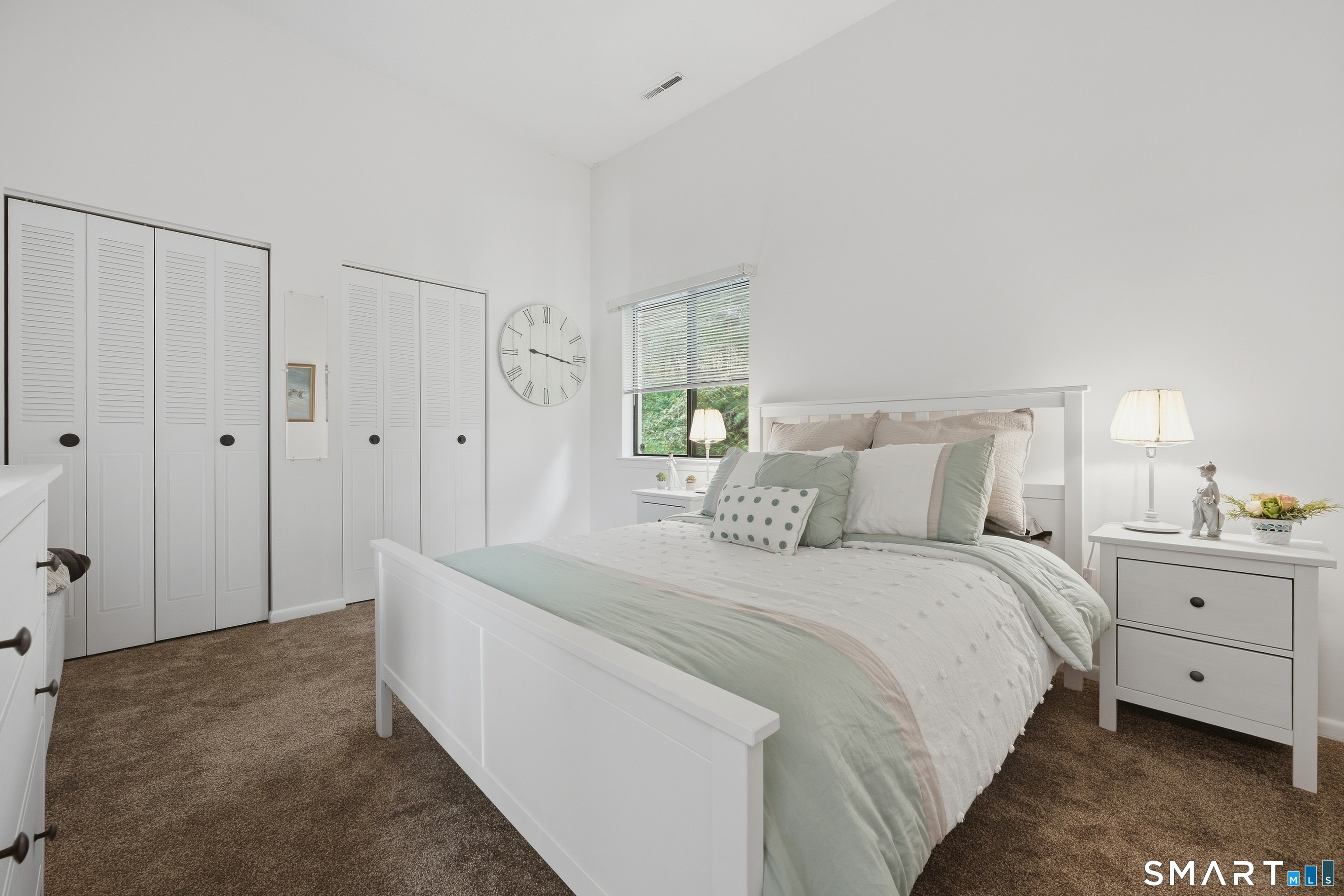 30 Stonegate Circle Branford CT 06405