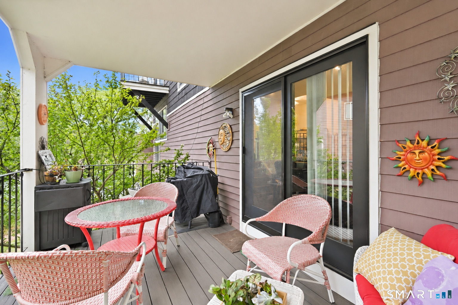 30 Stonegate Circle Branford CT 06405