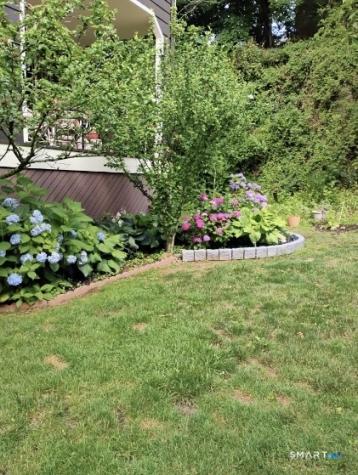 30 Stonegate Circle Branford CT 06405