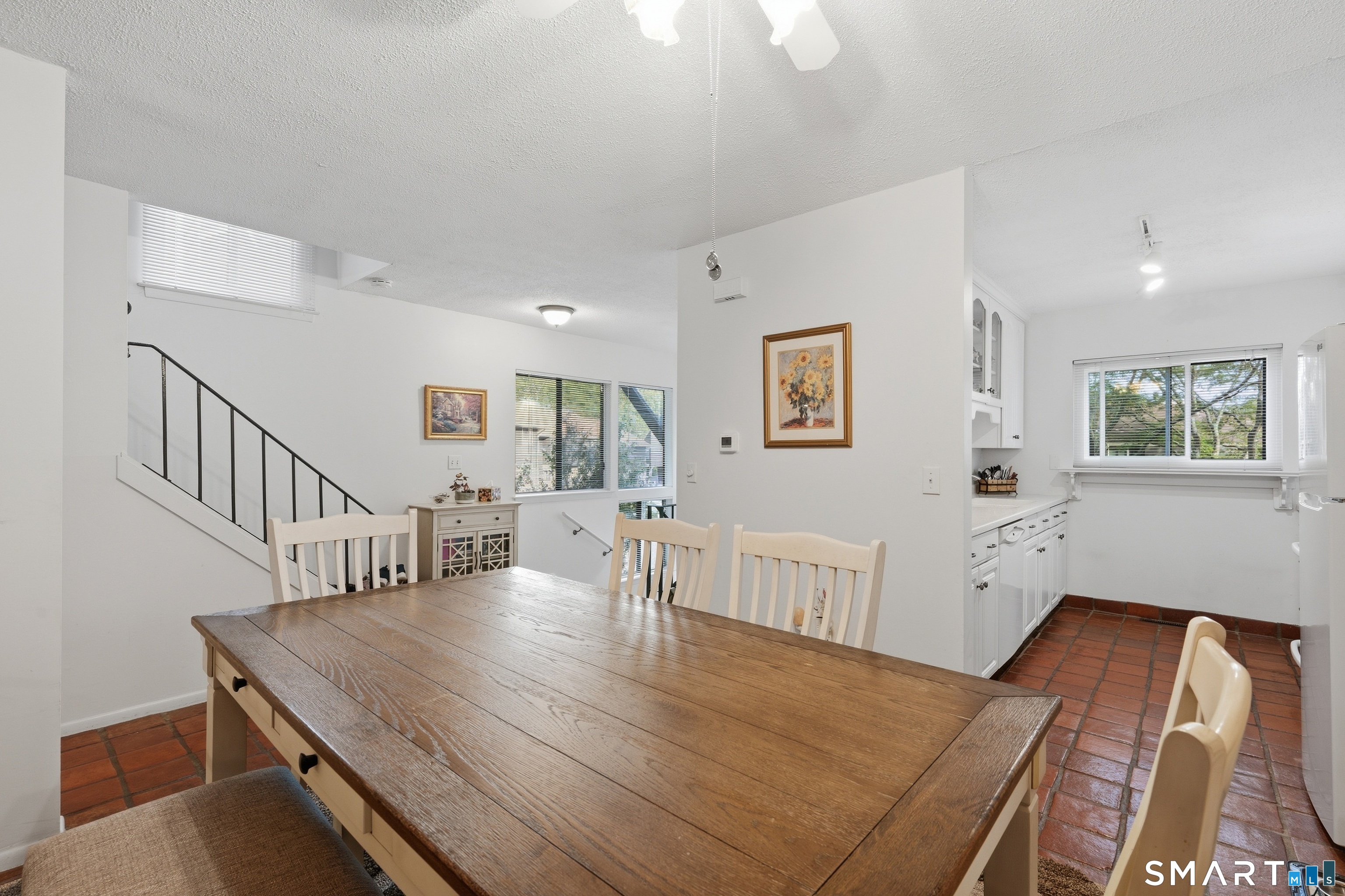 30 Stonegate Circle Branford CT 06405
