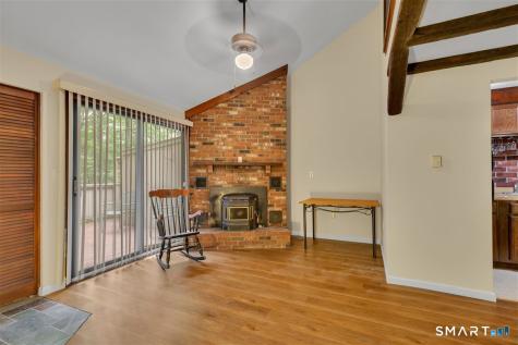 94 Mohawk Trail Guilford CT 06437
