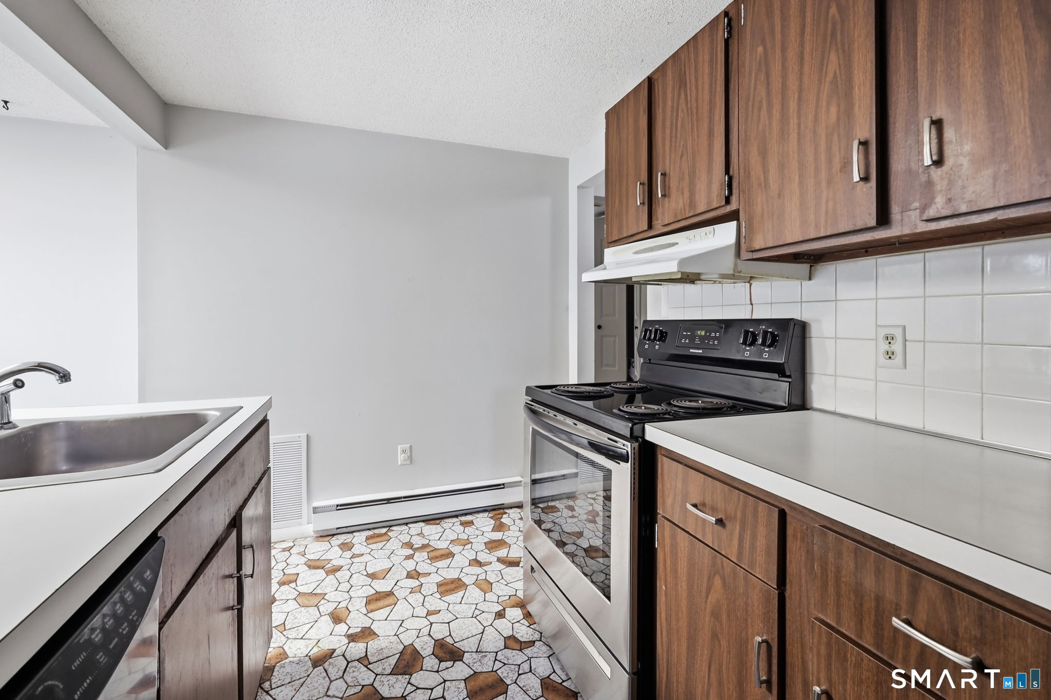 75 Cinnamon Springs South Windsor CT 06074