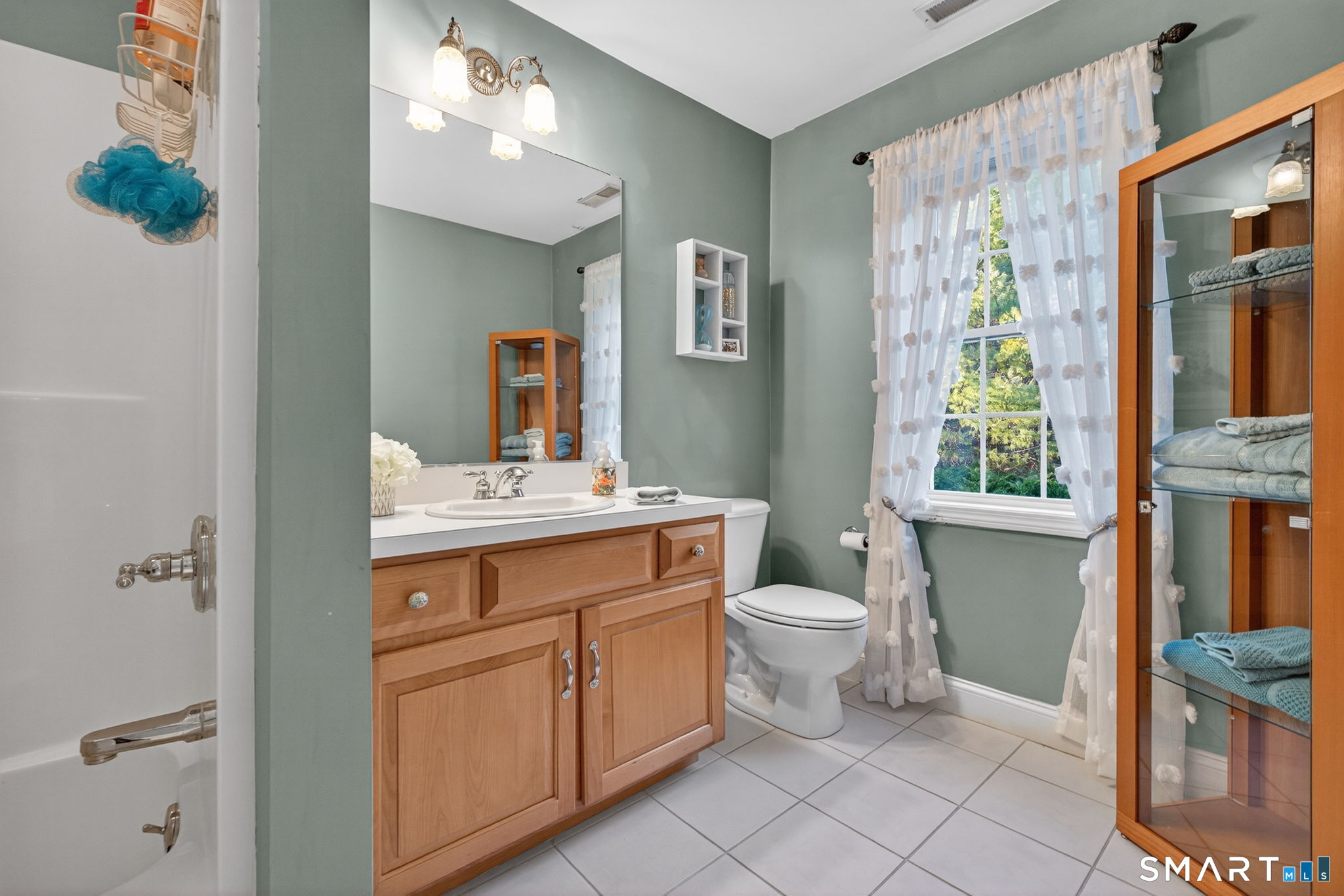 3 Windward Drive East Lyme CT 06357