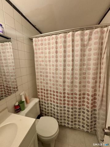 69 Oak Ridge Drive New Haven CT 06513