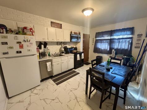 69 Oak Ridge Drive New Haven CT 06513