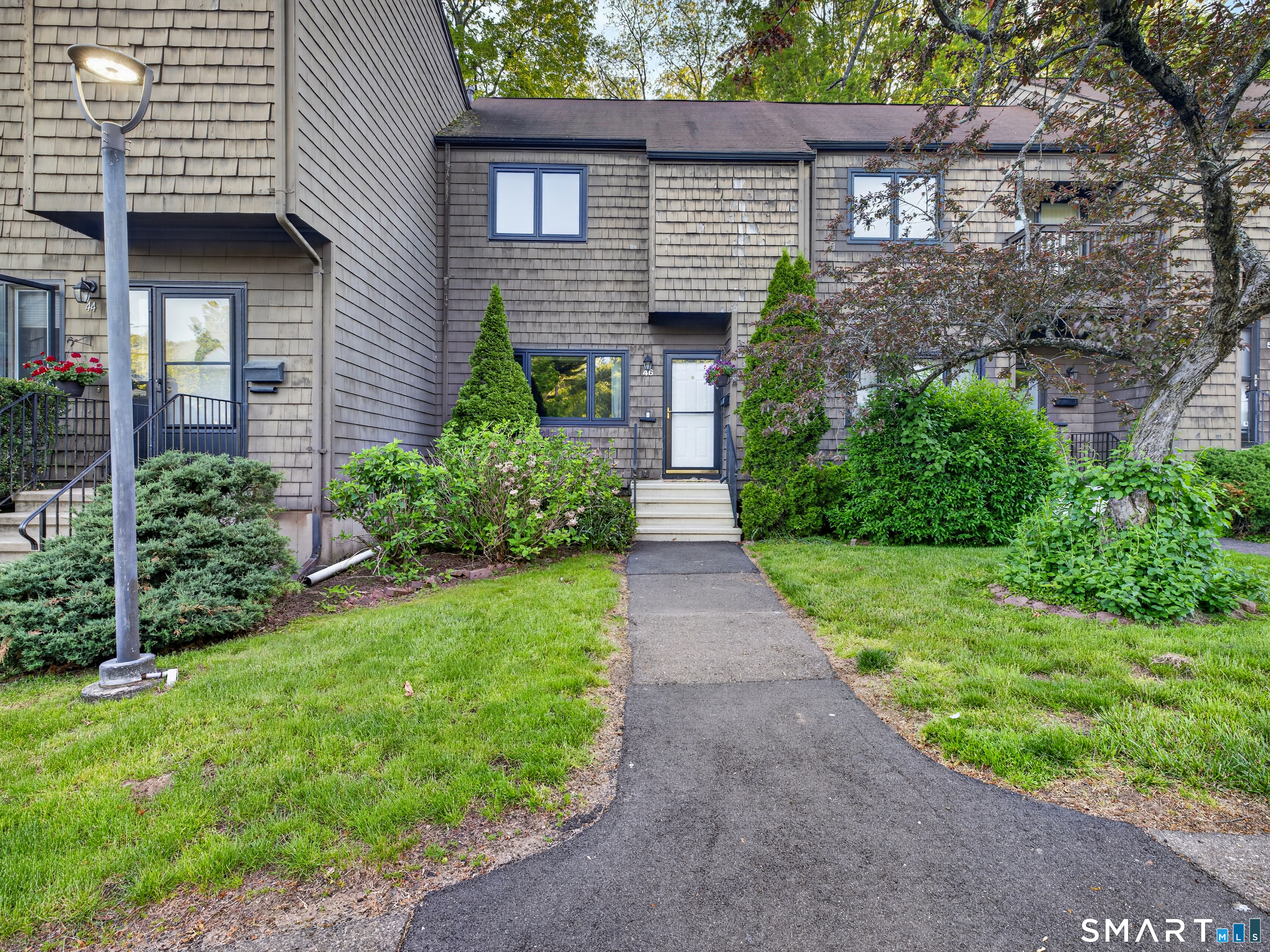 46 Hampton Park Branford CT 06405