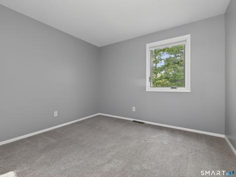 46 Hampton Park Branford CT 06405