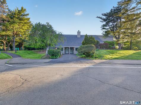 46 Hampton Park Branford CT 06405