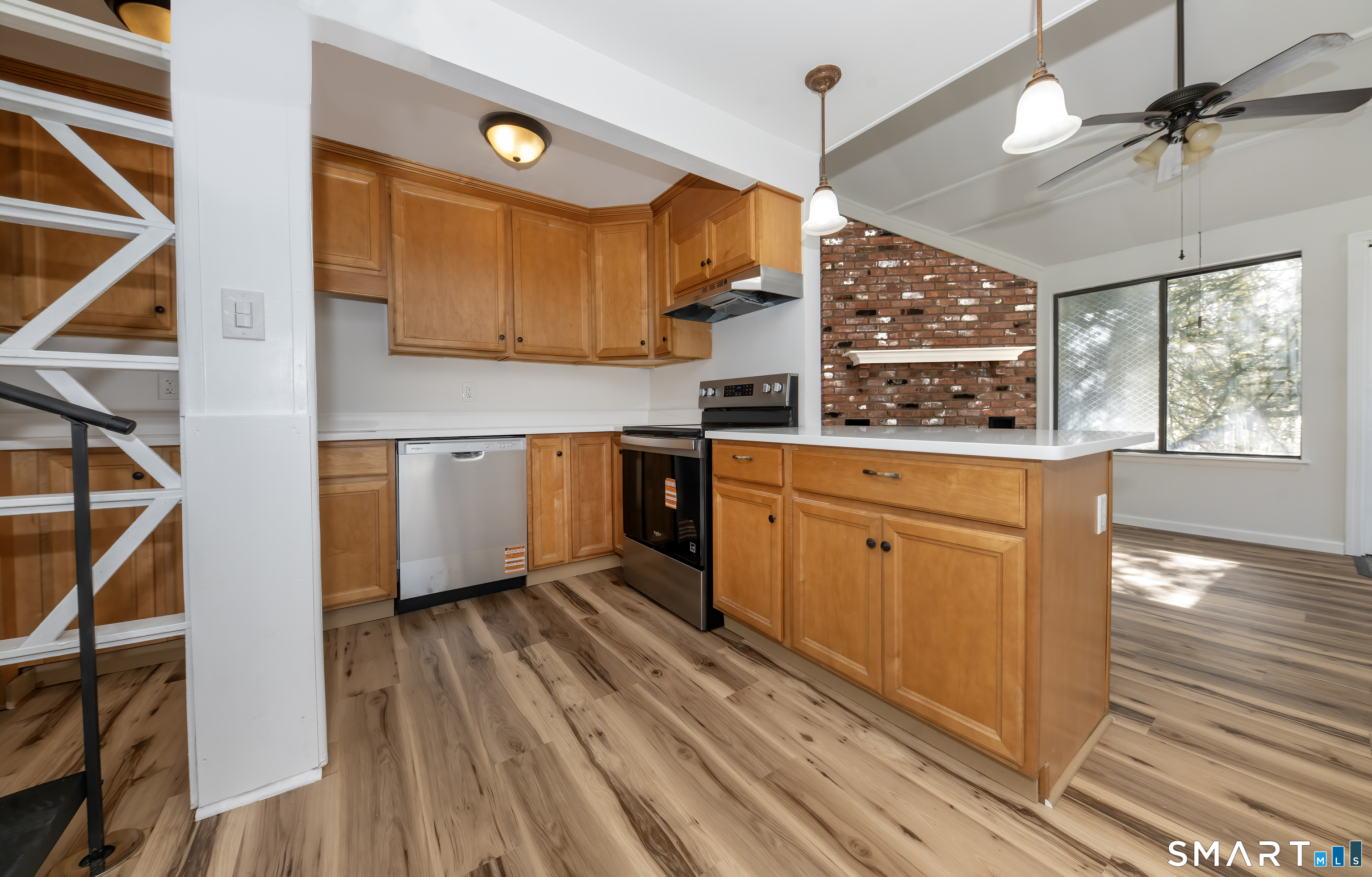 19 Polpis Lane Guilford CT 06437