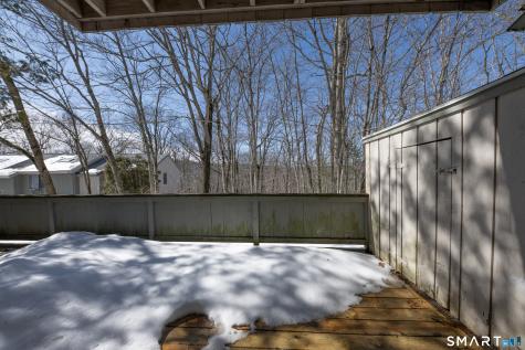 19 Polpis Lane Guilford CT 06437