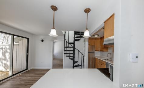 19 Polpis Lane Guilford CT 06437