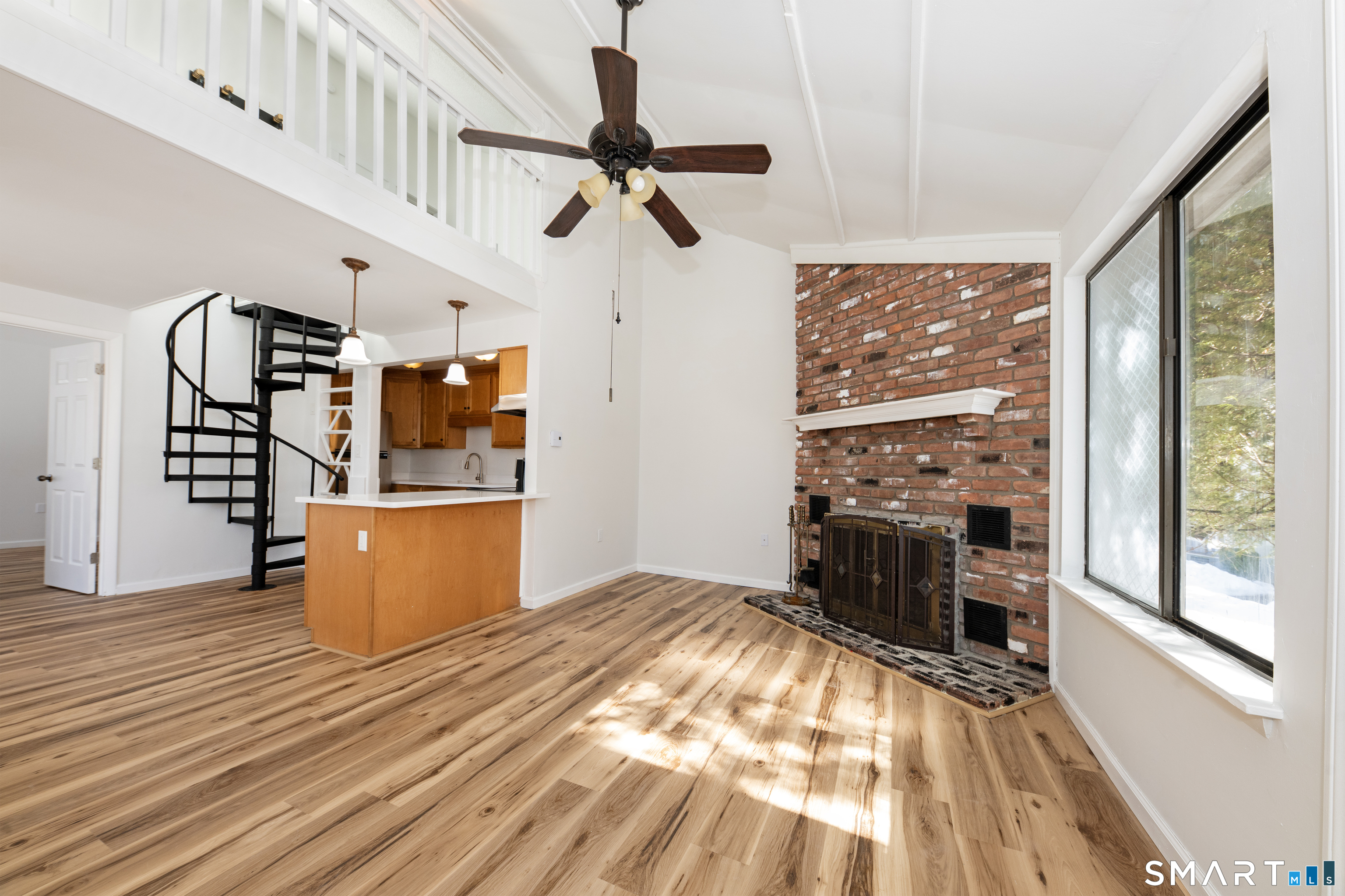 19 Polpis Lane Guilford CT 06437