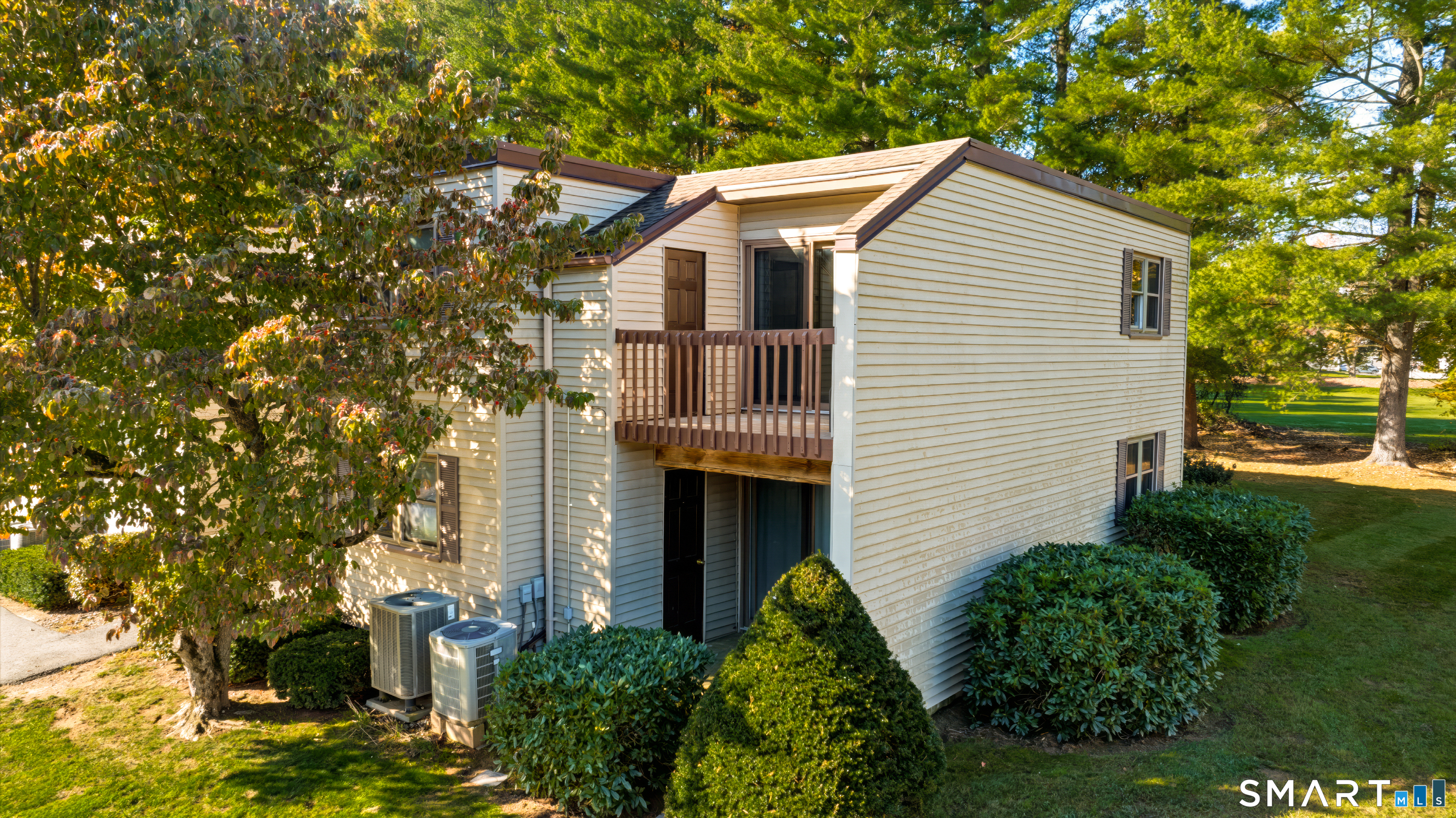 412 Twin Circle Drive South Windsor CT 06074