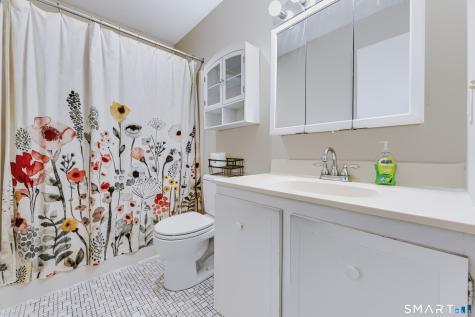 412 Twin Circle Drive South Windsor CT 06074