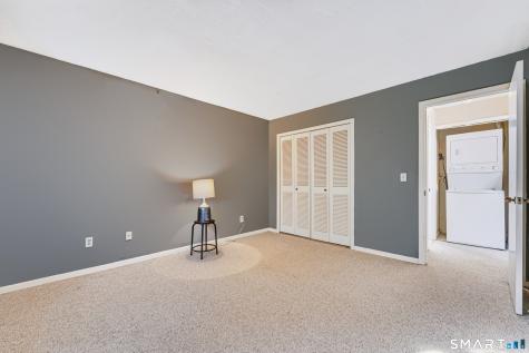 412 Twin Circle Drive South Windsor CT 06074