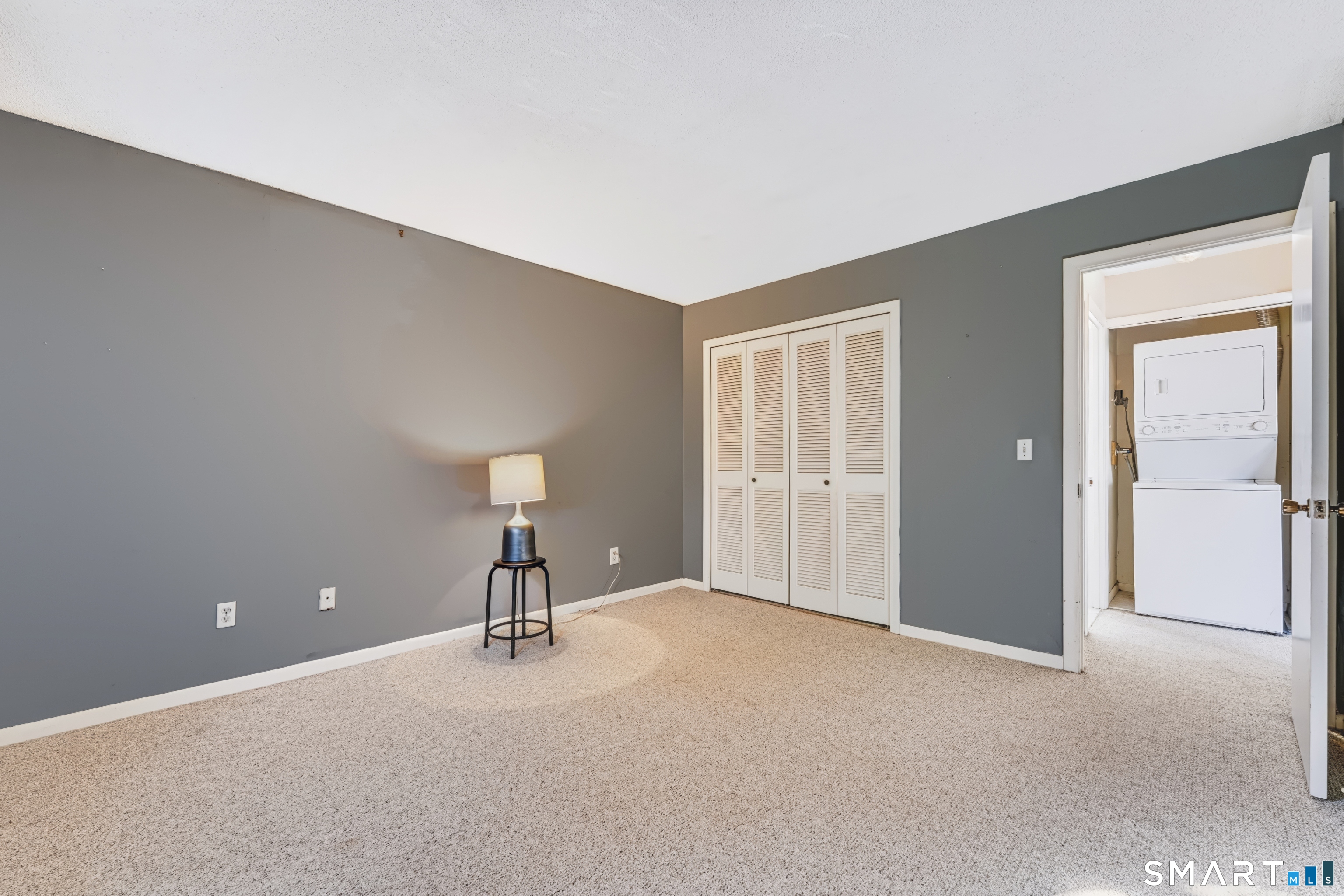412 Twin Circle Drive South Windsor CT 06074