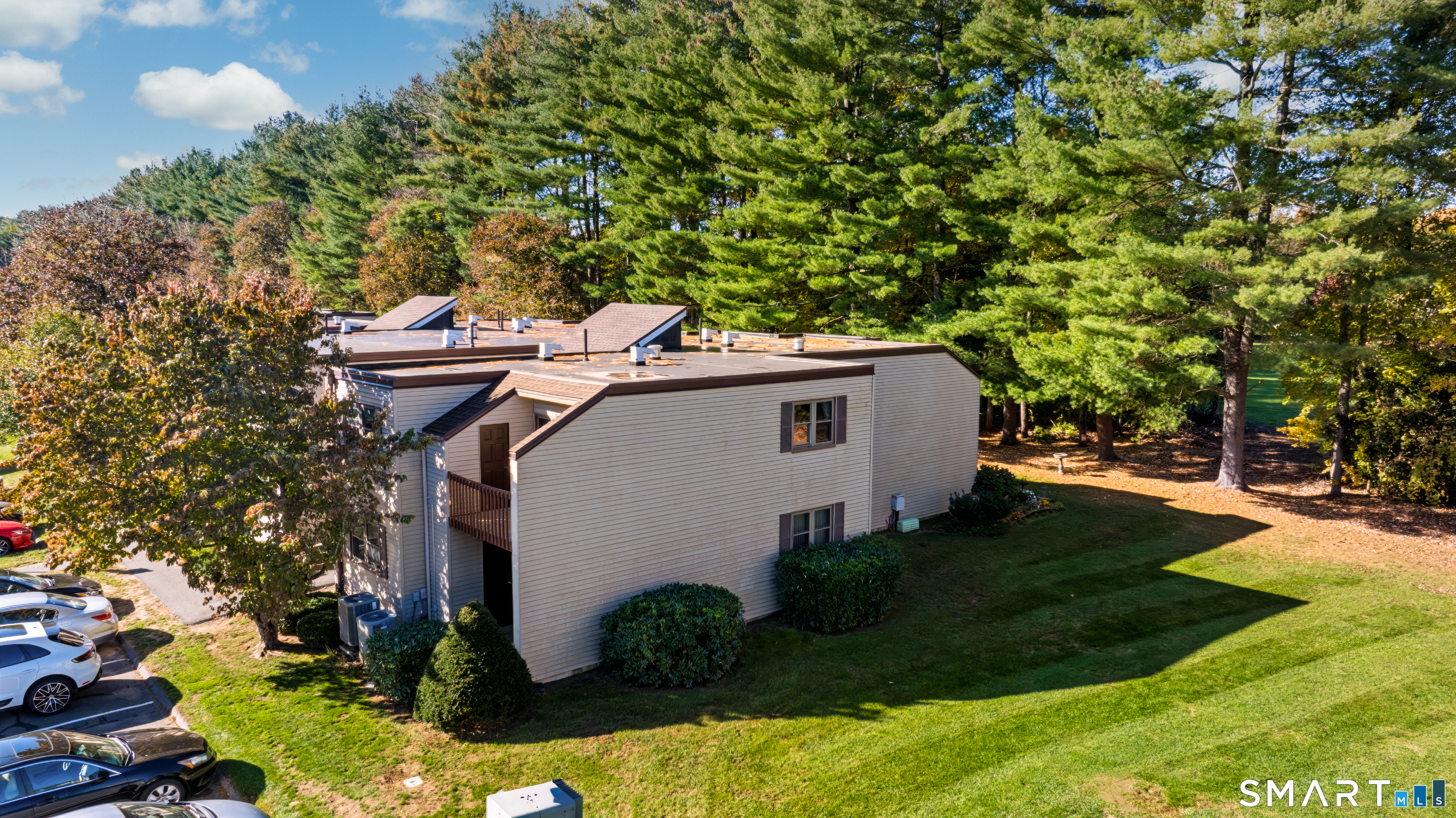 412 Twin Circle Drive South Windsor CT 06074