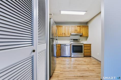 412 Twin Circle Drive South Windsor CT 06074