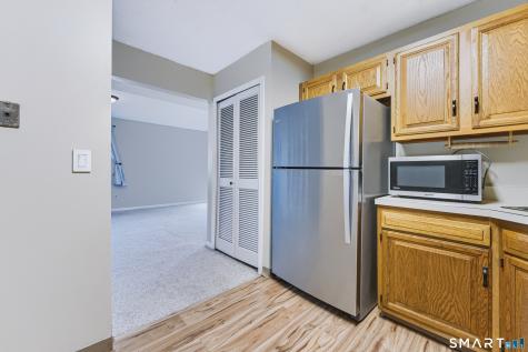 412 Twin Circle Drive South Windsor CT 06074