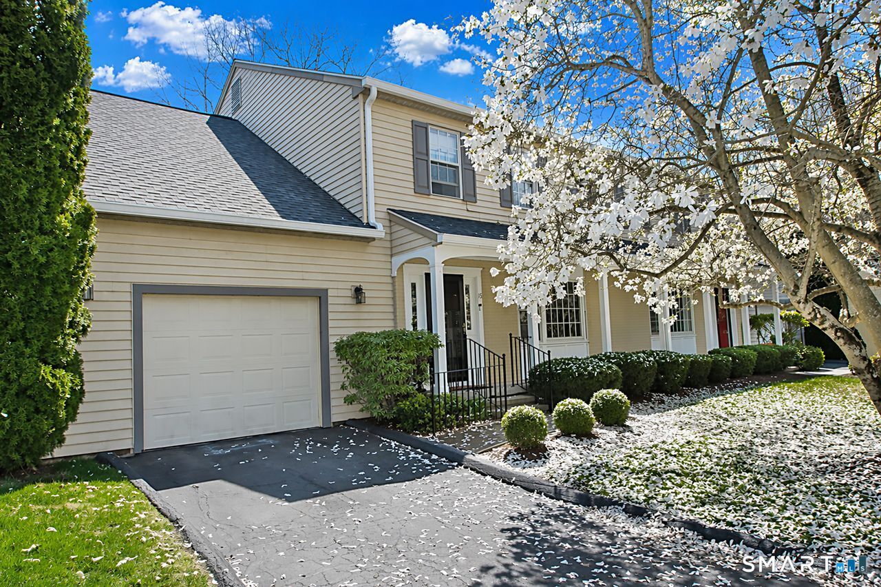 15 Cambridge Drive Madison CT 06443