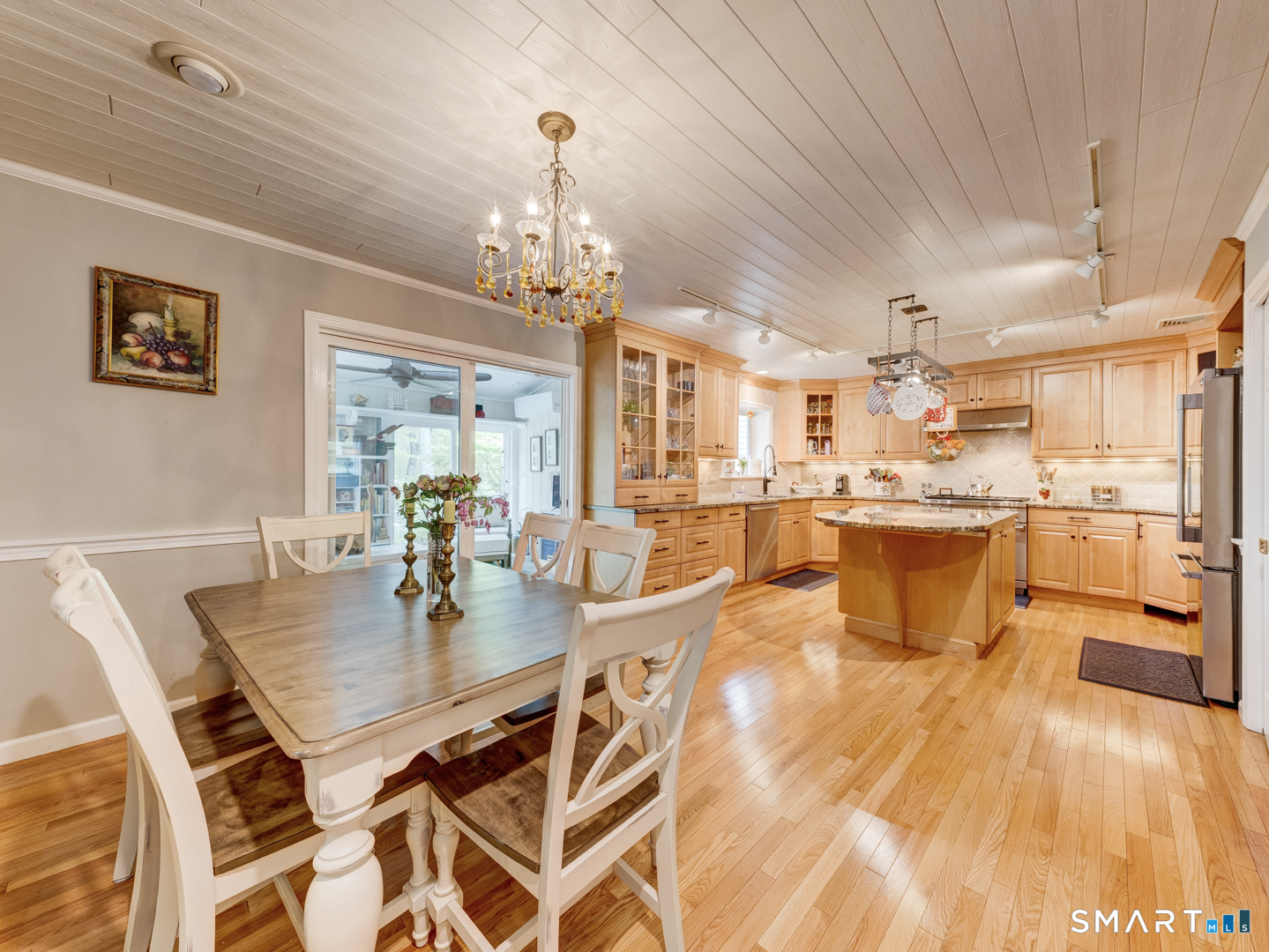 15 Cambridge Drive Madison CT 06443