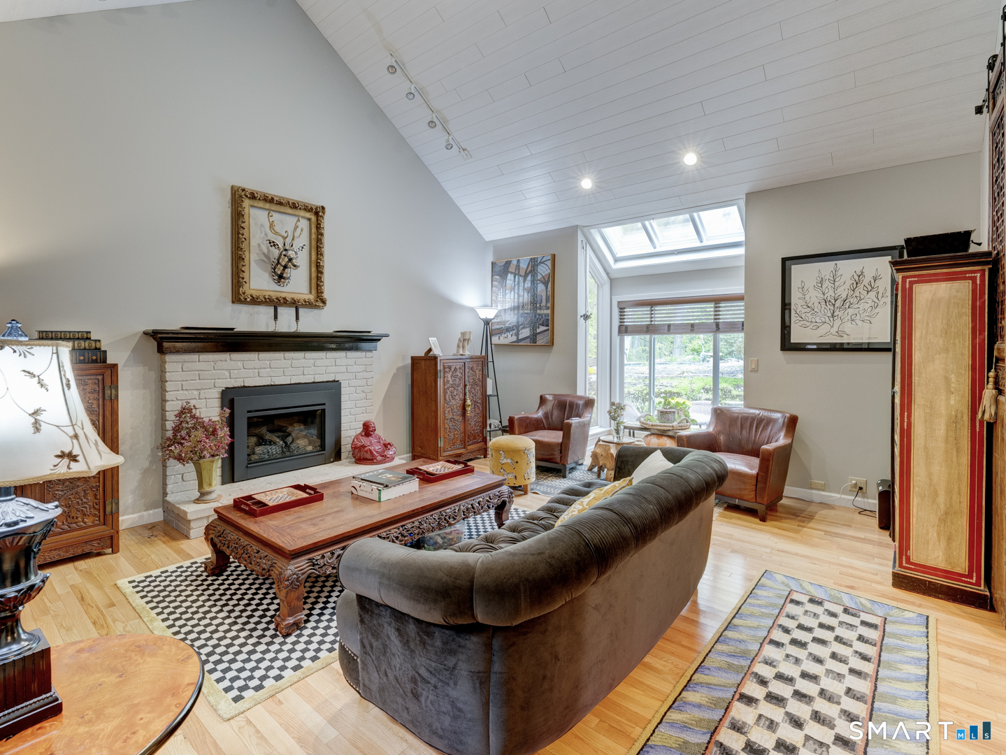 15 Cambridge Drive Madison CT 06443