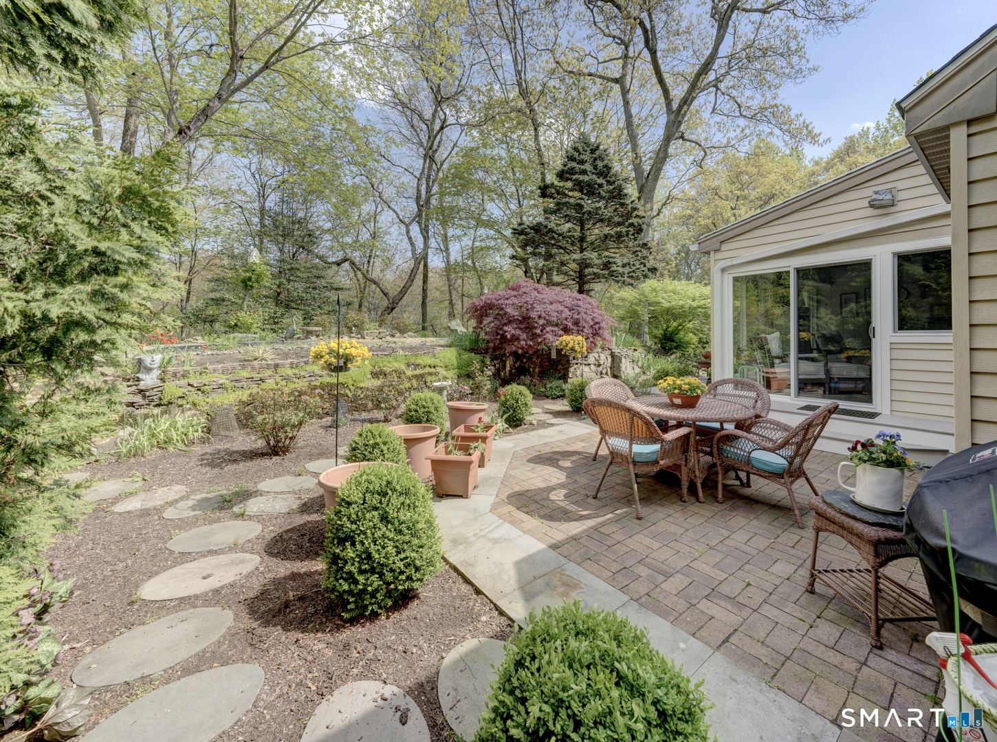 15 Cambridge Drive Madison CT 06443