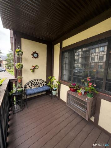 11 Chatham Court Brookfield CT 06804