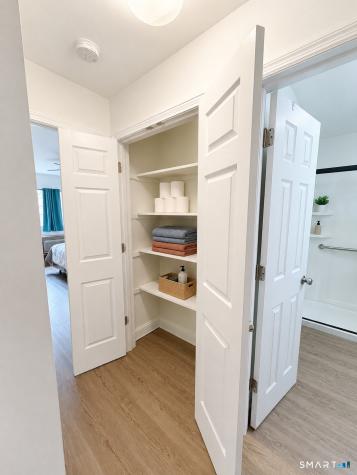 11 Chatham Court Brookfield CT 06804