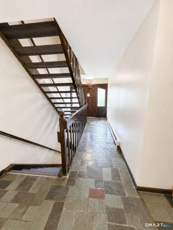 11 Chatham Court Brookfield CT 06804