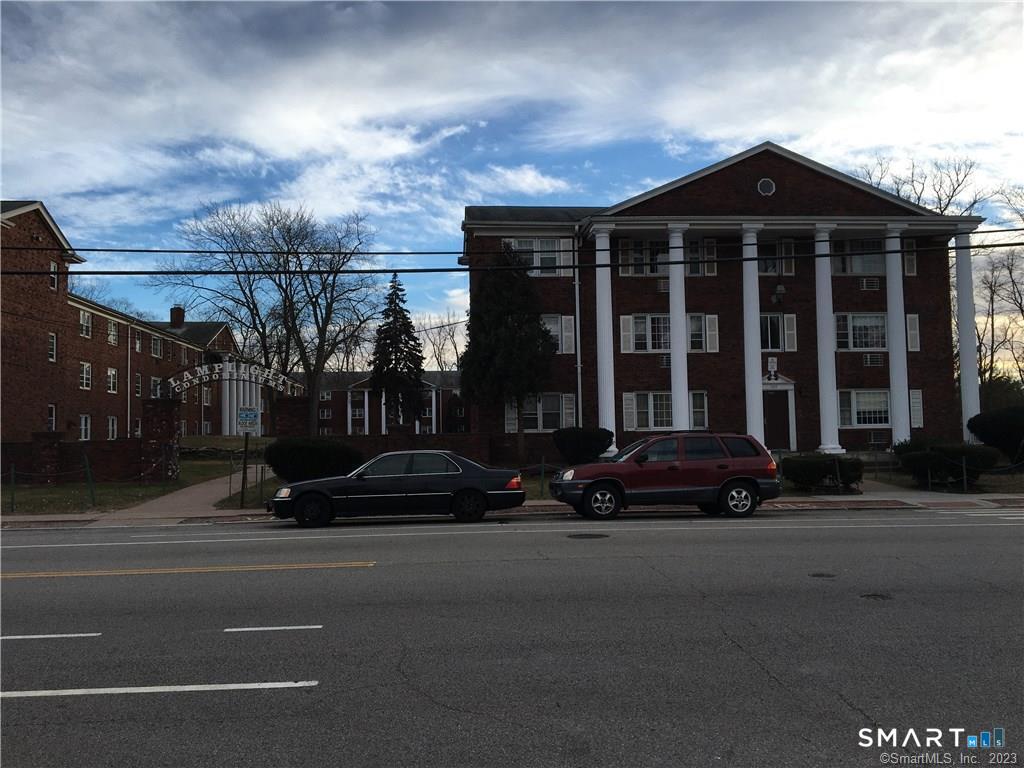 509 Burnside Avenue East Hartford CT 06108