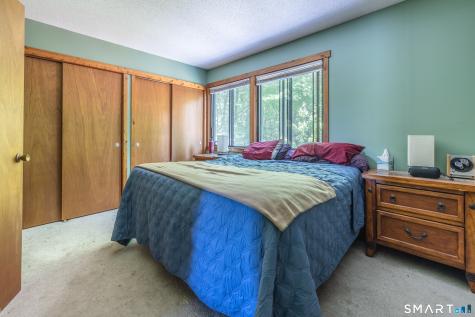 4 Woods Way Woodbury CT 06798