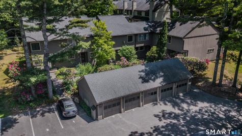 4 Woods Way Woodbury CT 06798