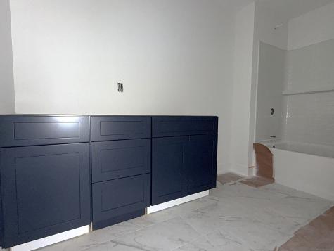 14 Village Circle Guilford CT 06437