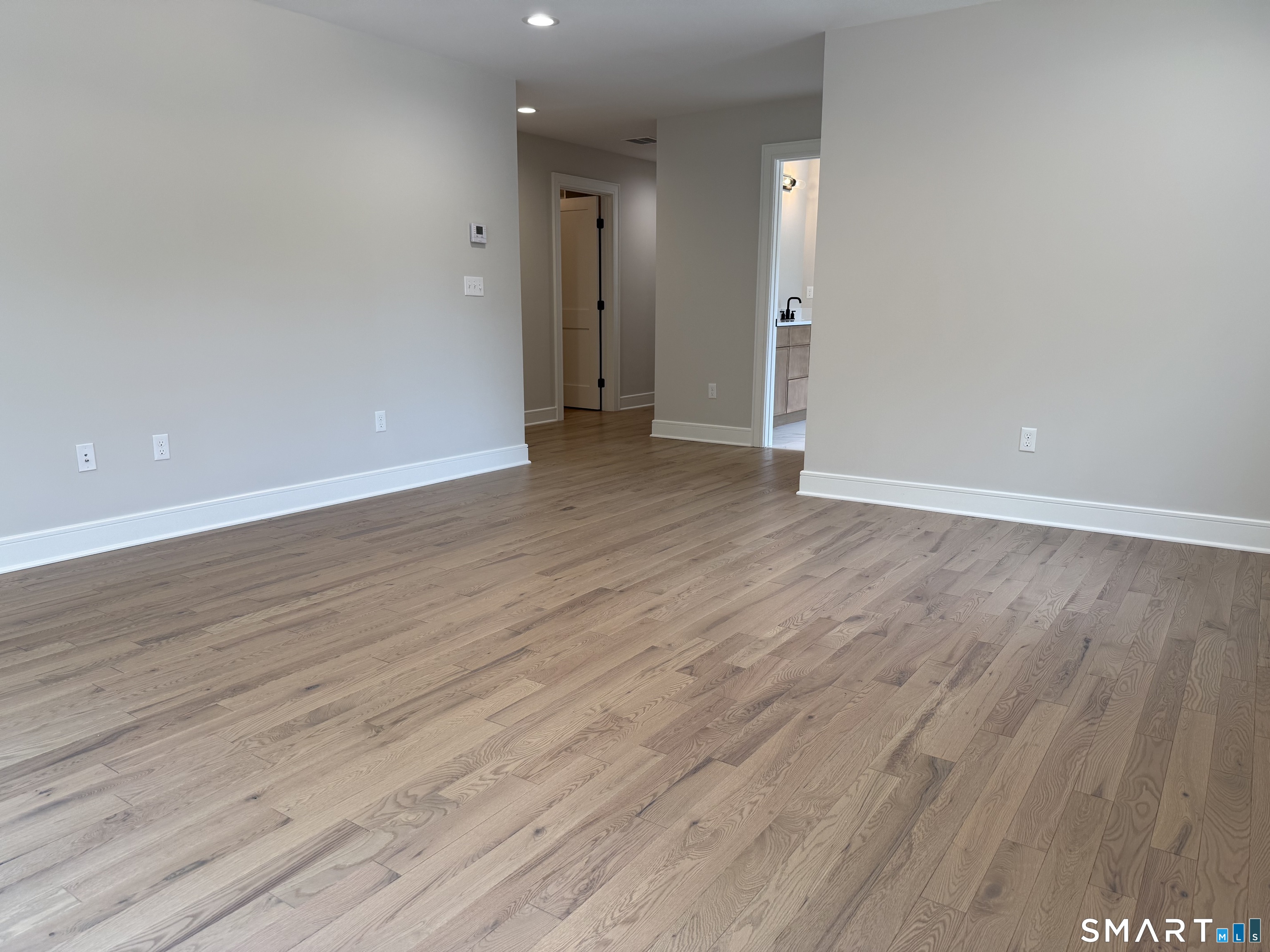 14 Village Circle Guilford CT 06437