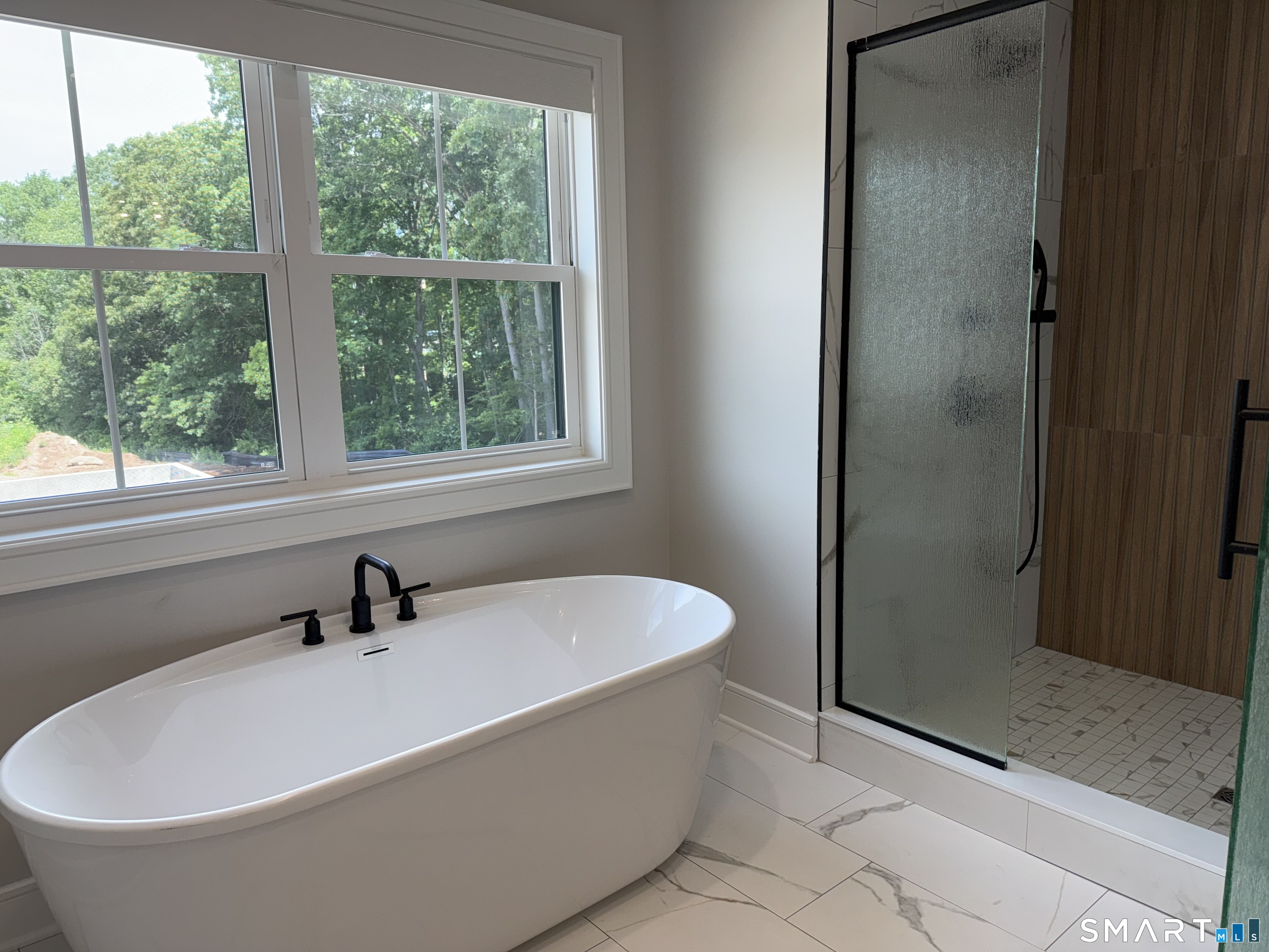14 Village Circle Guilford CT 06437